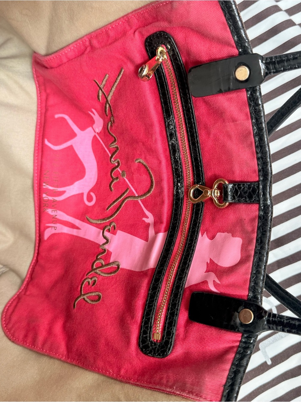Classic Henri Bendel Signature Striped Tote with Dust Bag - Picture 11 of 17